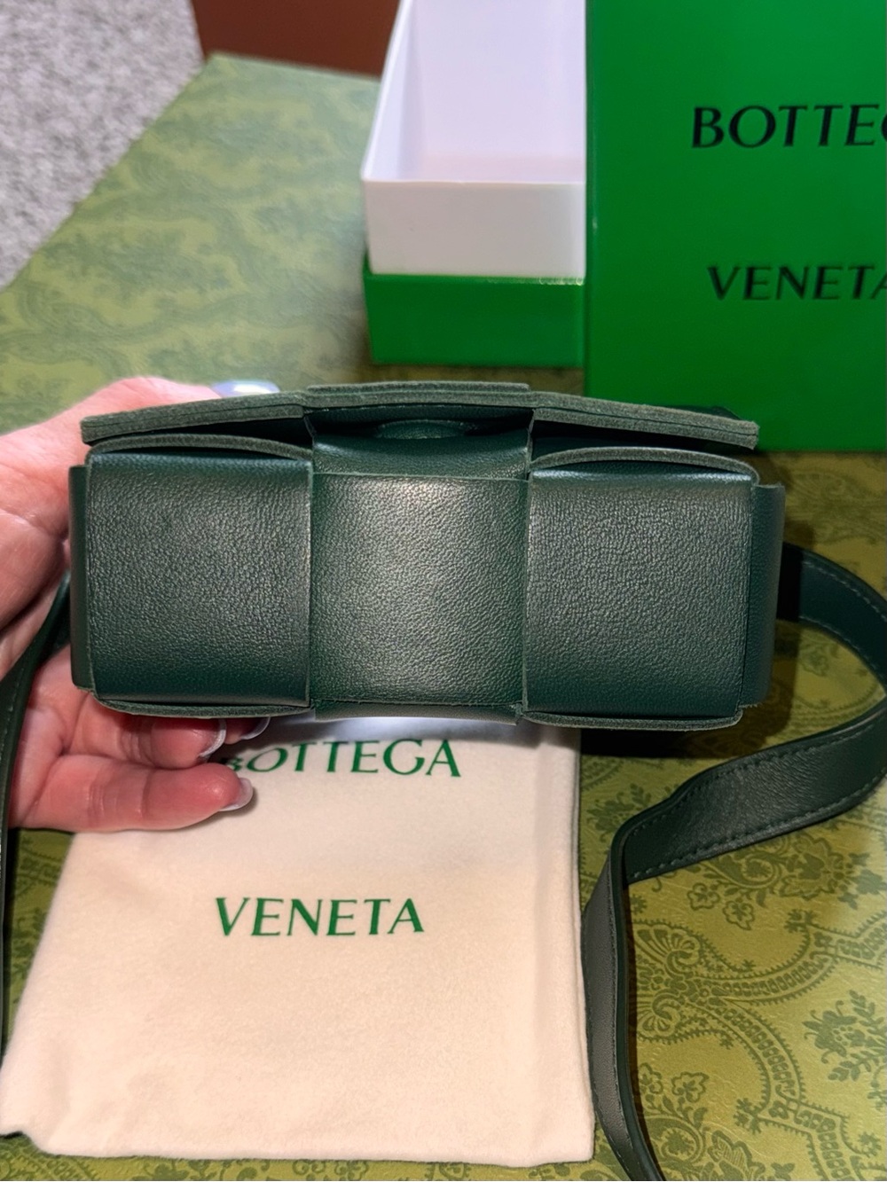 Bottega Veneta Dark Green Intrecciato Mini Cassette Bag - Picture 2 of 10